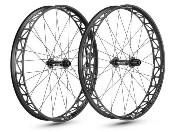 DT-Swiss-BR-2250-Classic-26-Fatbike-Disc-CL-TA-Shimano-Laufradsatz.jpg